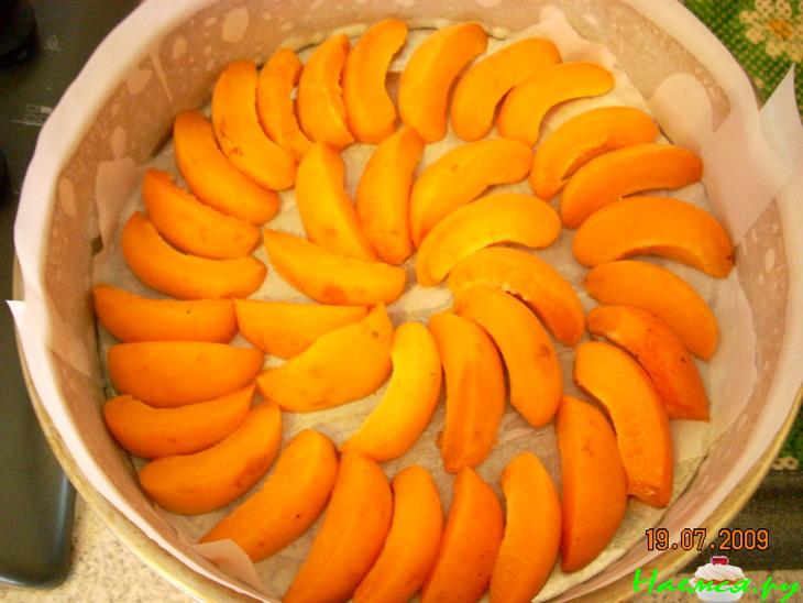 Абрикосовый пирог с маком