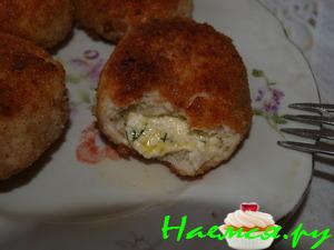 Куриные котлетки с двумя сырами