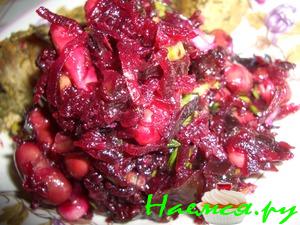 Салат из свеклы с фасолью и черносливом Салат из свеклы с фасолью и черносливом