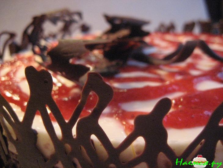 Торт 'Клубника в желе'