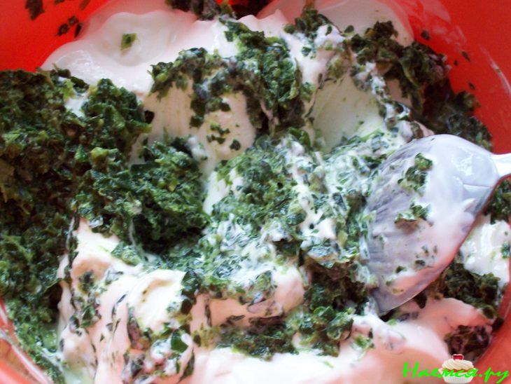 Открытый пирог с копчёным лососем и шпинатом!