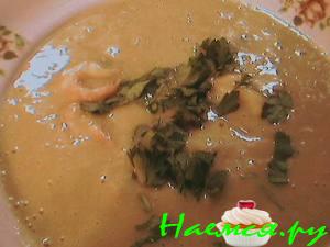 Суп-пюре с пореем и креветками