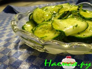 Малосольный огуречный салат Малосольный огуречный салат