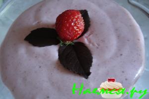 Клубничное мороженое-суфле Клубничное мороженое-суфле