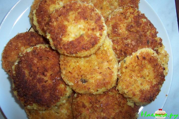 Крабовые котлеты с морковью и картофелем 