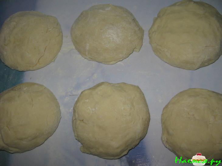 Ватрушки картофельные с капустой и яйцом Ватрушки картофельные с капустой и яйцом