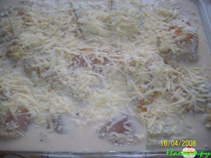 Запеченное филе трески под яично-сливочным соусом Запеченное филе трески под яично-сливочным соусом