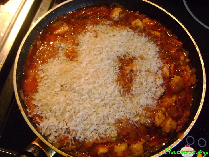 Рис с тушеной курочкой