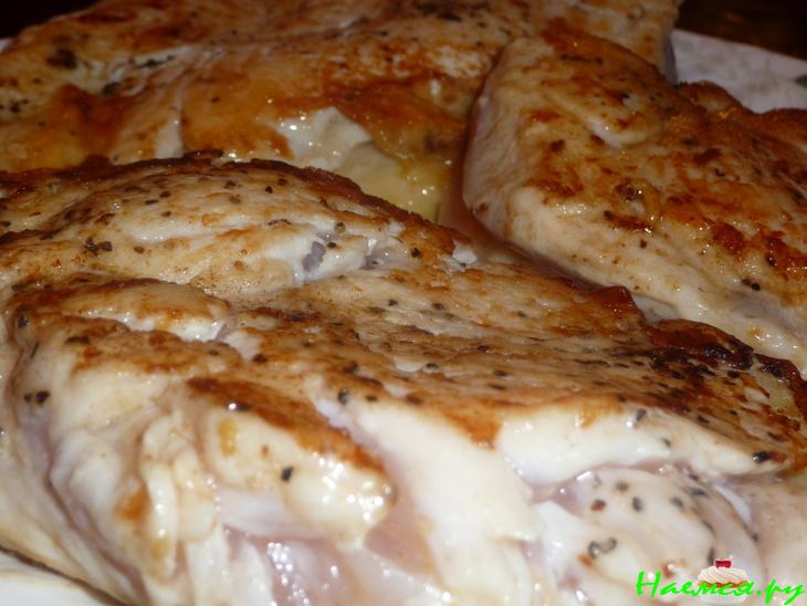 Куриная грудка с яблоком и сыром brie