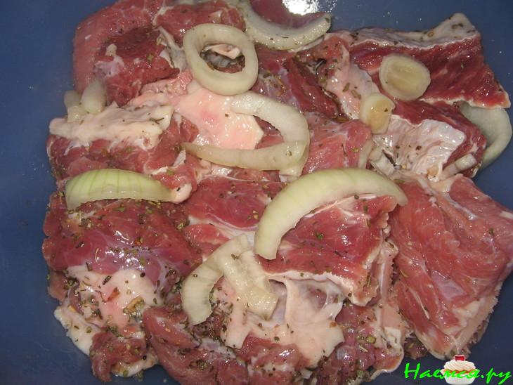 Маринованные рёбрышки запеченные с картошкой