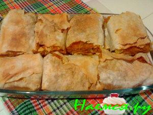 Пирог-рулет с тыквой и грецкими орехами