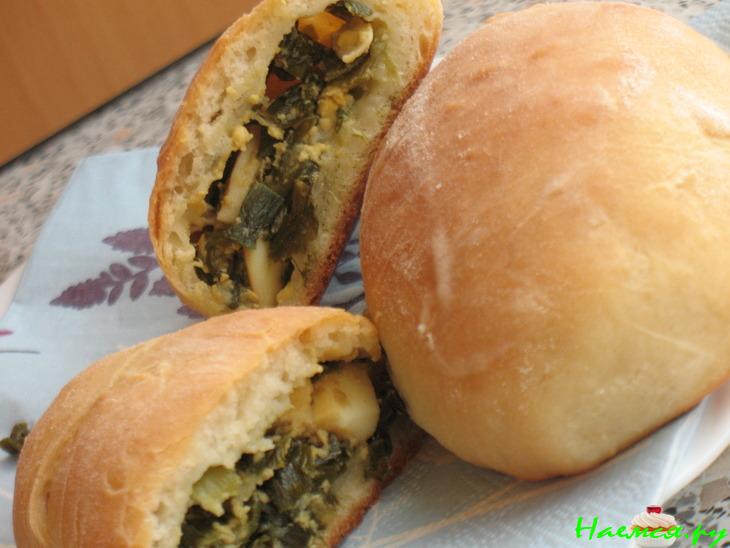 Пирожки с зеленым луком и яйцом Пирожки с зеленым луком и яйцом