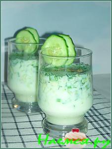 Летний суп со свежим огурцом и мятой Летний суп со свежим огурцом и мятой