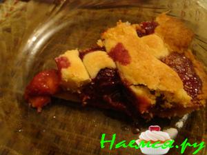 Открытый пирог с ягодами