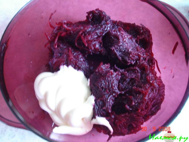 Салат свекольный "Изюминка" Салат свекольный "Изюминка"