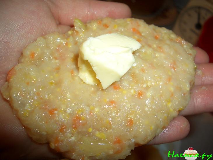 Куриные котлеты с морковью и яблоками