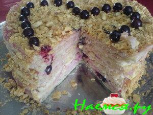 "Розовый" слоёный торт