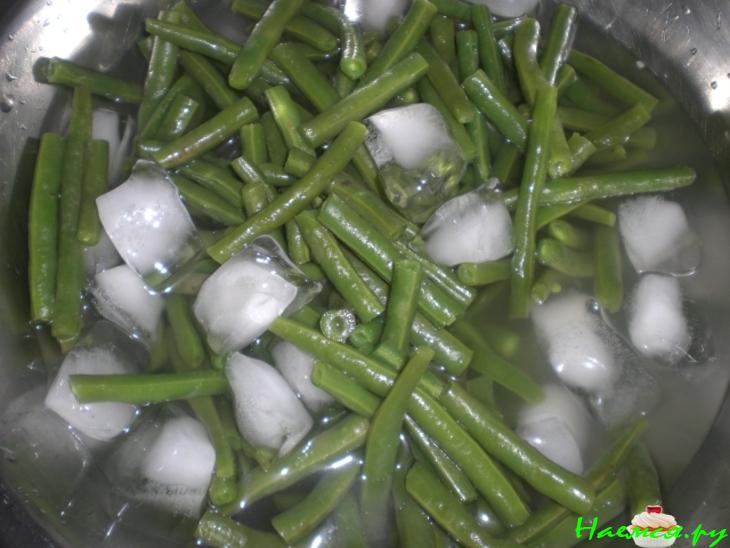 Салат из зелёной стручковой фасоли