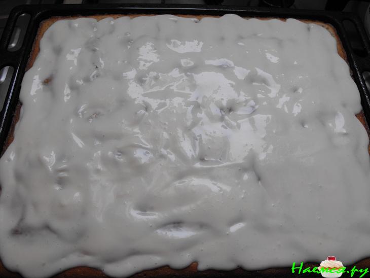 Нежный пирог с персиками