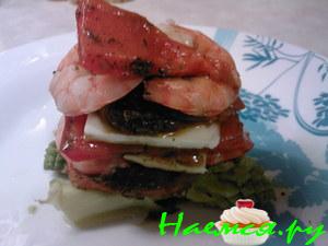 Башенки с креветками и овощами