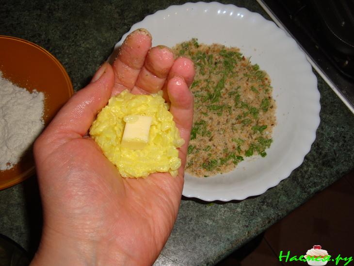 Хрустящие рисовые шарики с моцареллой