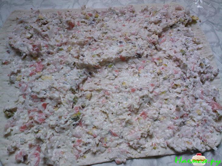 Закусочный рулетик из лепешек