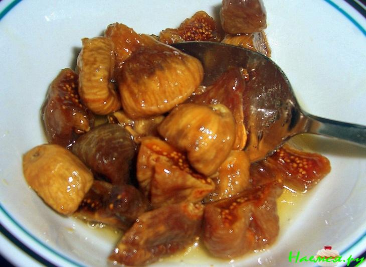 Утка под соусом из инжира Утка под соусом из инжира