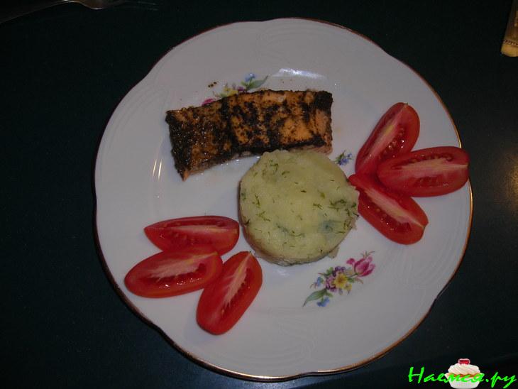 Рыба в базиликовом соусе