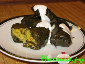Долма вегетарианская с рисом и тыквенными семечками