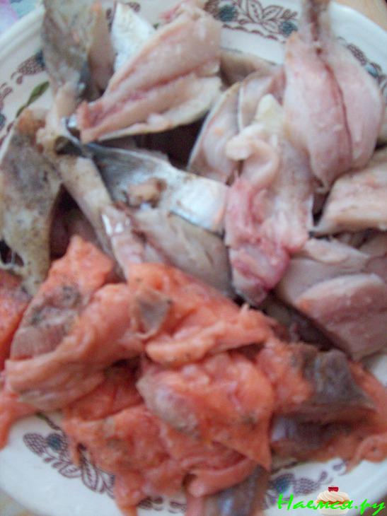 Пирог с рыбой двух видов, рисом и грибами