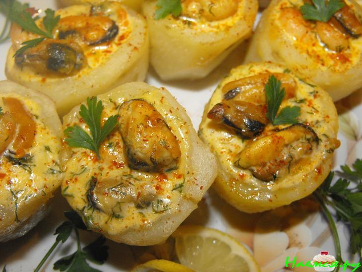 Картофельные стаканчики с морепродуктами Картофельные стаканчики с морепродуктами
