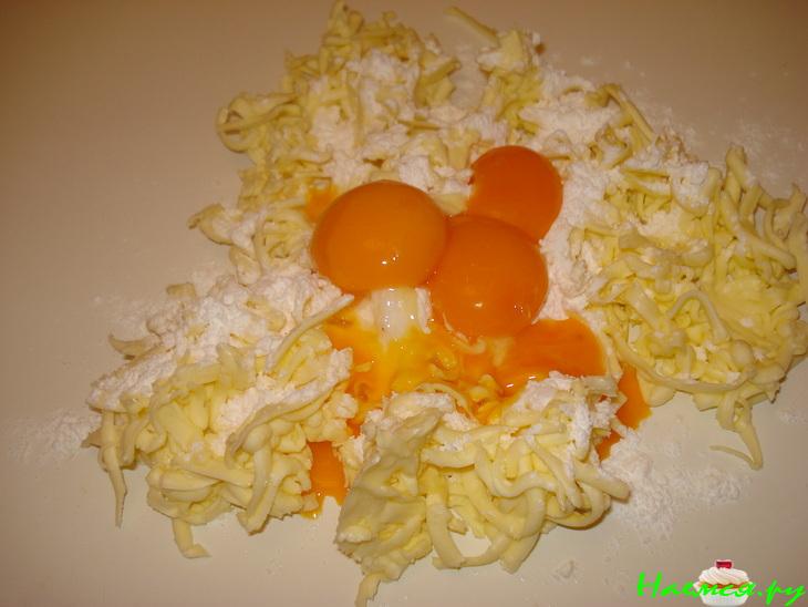 Торт Штрейзельский с черносливом и сливовым повидлом