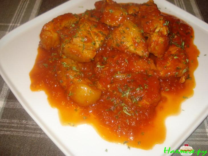 Свинина в красном соусе