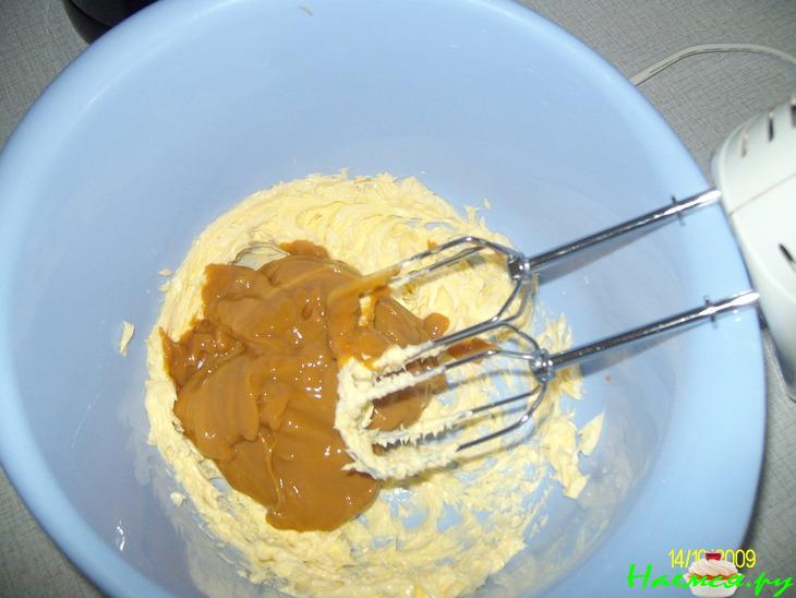 Черешни в слоённом тесте