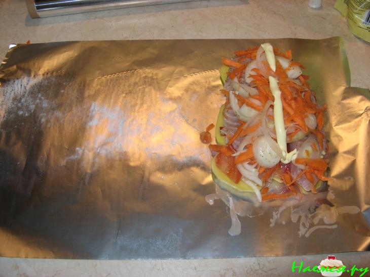 Морская курица с овощами в фольге