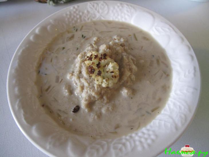 Крем-суп из печенной цветной капусты