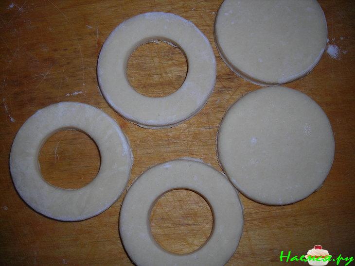 Кокосовые пирожные со сливочным кремом Кокосовые пирожные со сливочным кремом