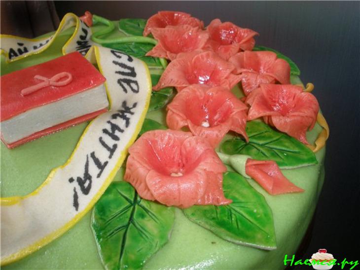 Клубнично-шоколадный торт