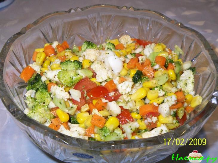 Салат "Красочный и полезный"