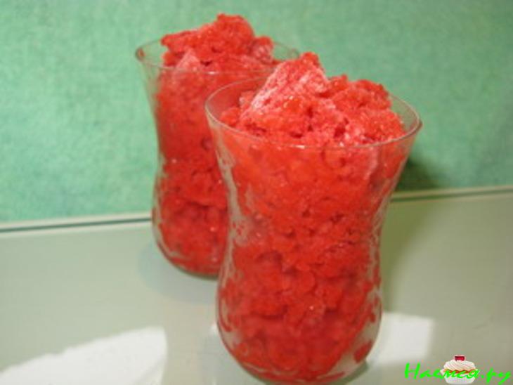 Мятно-клубничный сорбет Мятно-клубничный сорбет