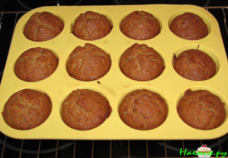 Банановые маффины (самые любимые)