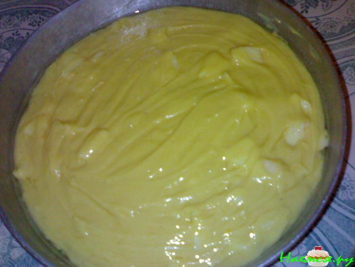 Кекс сметанный с кусочками яблок