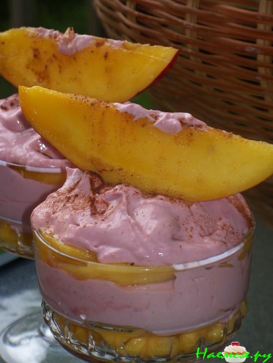 Фруктово-творожный десерт с молочным ликёром  