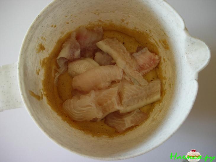 Морской язык в кляре с соевым соусом