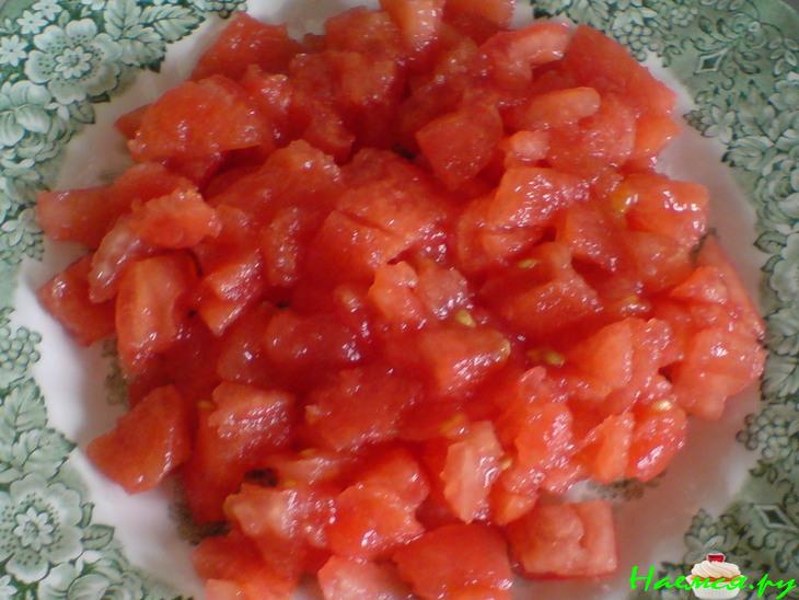 Лодочки из пекинской капусты с салатом из тунца Лодочки из пекинской капусты с салатом из тунца