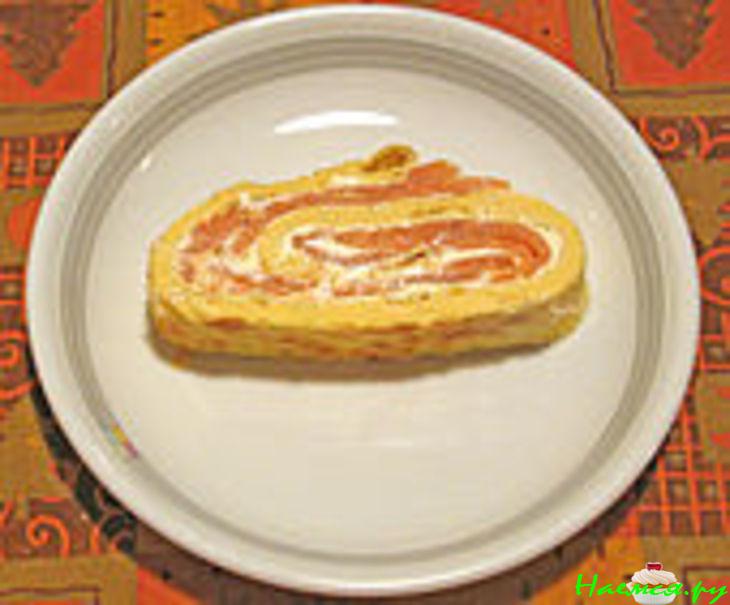 Рулет с копченым лососем