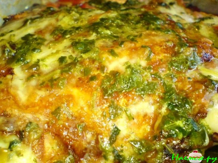 Скумбрия из духовки со шпинатом