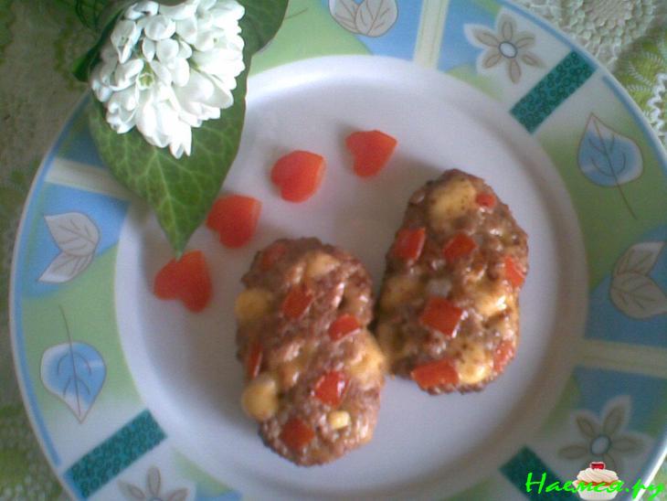 Котлеты с сыром и помидорами