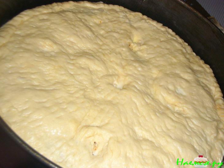 Пирог с курицей и сыром