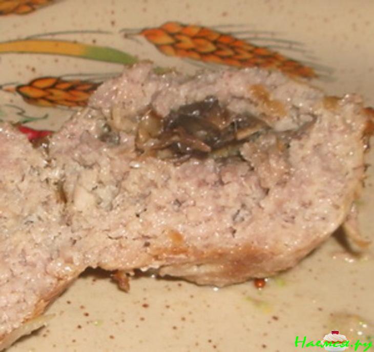 Мясо-кабачковые "маффины" с начинкой